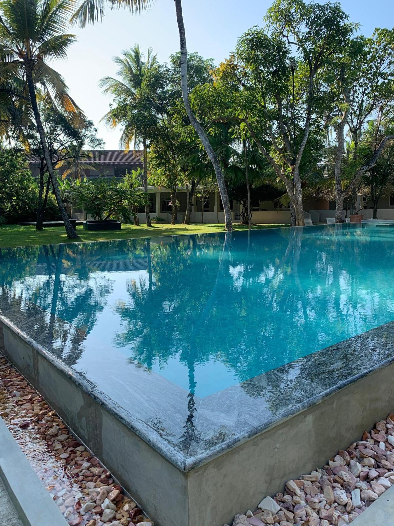 Paradise Bay Beruwala Esterno foto